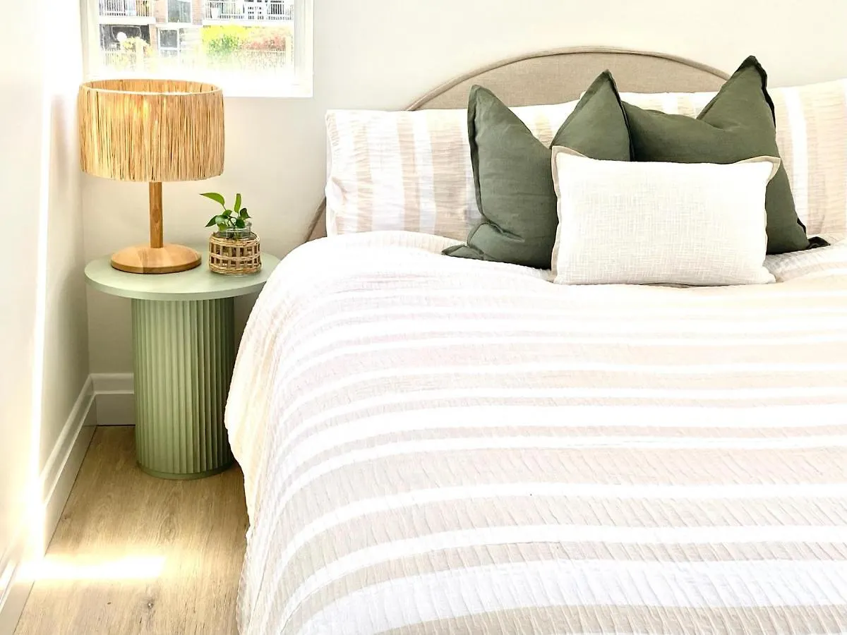 Apartment Monterey Lodge - Unit 18, 27 Warne Terrace, Kings Beach Caloundra